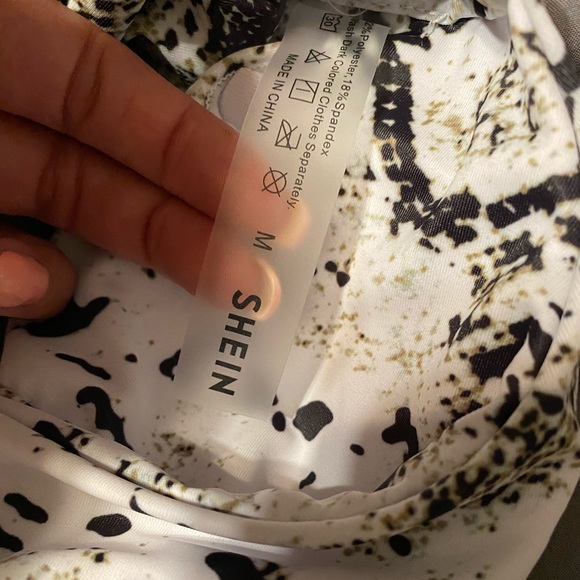 Bathing suit - Picture 4 of 4